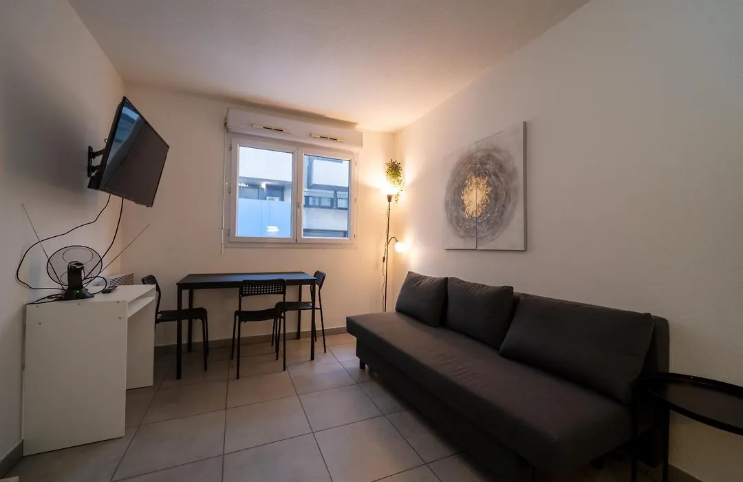 Appartement Tout Equipe A 6 Minutes De La Gare St Charles-1