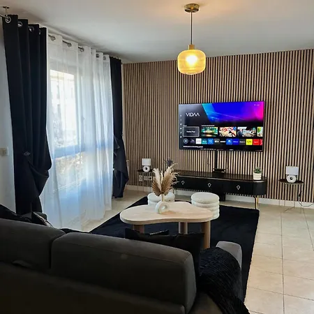 Superbe appartement tout équipé avec parking.-2