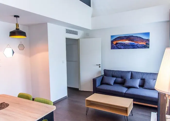 Appartement Haussmannien Type Loft, Climatise - Vieux-Port-Le Panier, Marsella