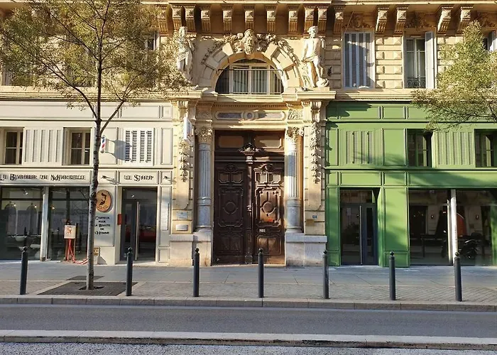Appartement Haussmannien Type Loft, Climatise - Vieux-Port-Le Panier, Marsella