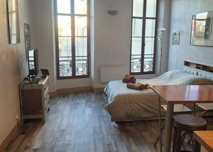Studio Agreable Au Coeur Du Quartier Historique Marsella